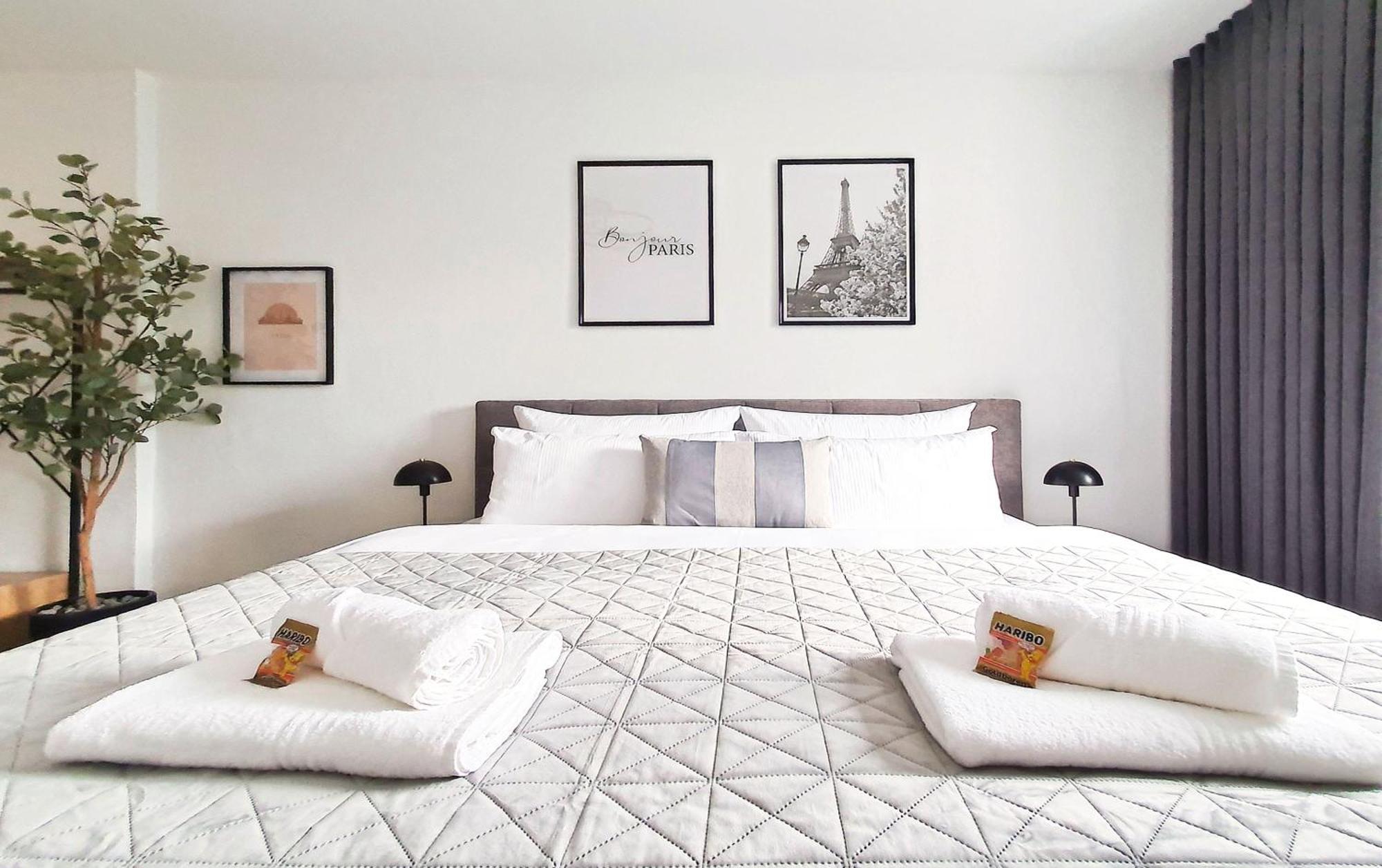 האם Livation - Apartments Hamm-Mitte - 2 Zi - Nespresso - Smarttv - Freewifi - Ausgestattete Kueche - 24H Check-In - Bis 4 Pers Pro Apartment מראה חיצוני תמונה
